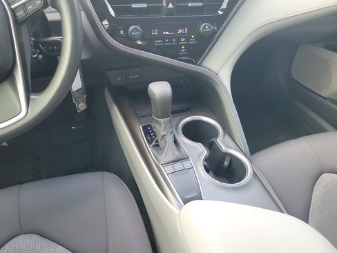 Certified 2023 Toyota Camry LE FWD image 18