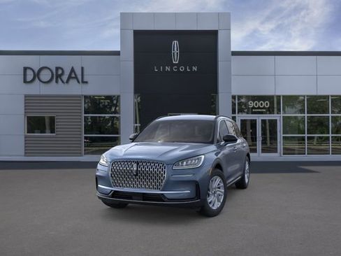 New 2026 Lincoln Corsair Premiere FWD image 2