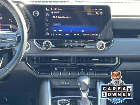 Used 2023 Chevrolet Colorado Z71 image 16