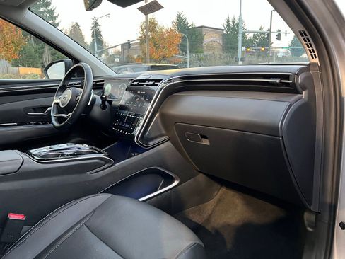 Used 2024 Hyundai Tucson Limited image 17