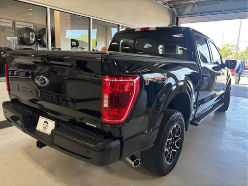Used 2022 Ford F150 XLT w/ Equipment Group 302A High AWD/4WD image 8