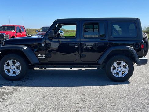 Certified 2021 Jeep Wrangler Unlimited Sport image 4