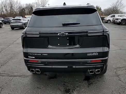 New 2026 Chevrolet Traverse High Country w/ LPO, Floor Liner Package image 70