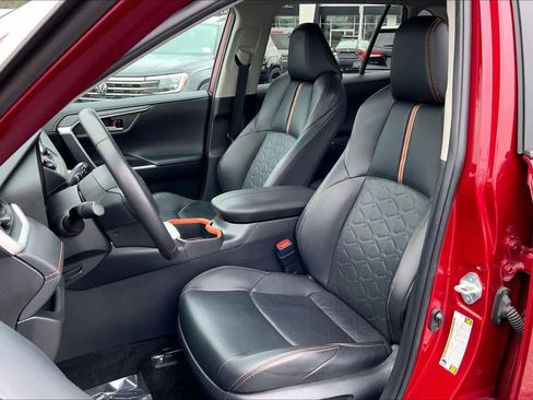 Used 2024 Toyota RAV4 Adventure image 7