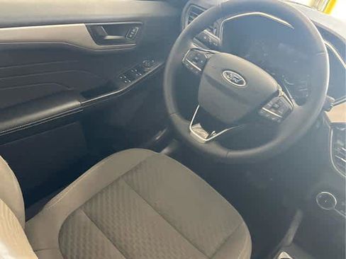 Used 2022 Ford Escape SE w/ Convenience Package image 10