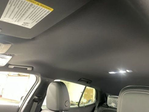 Used 2026 Chevrolet Equinox EV LT w/ LPO, All-Weather Mat Package FWD image 22