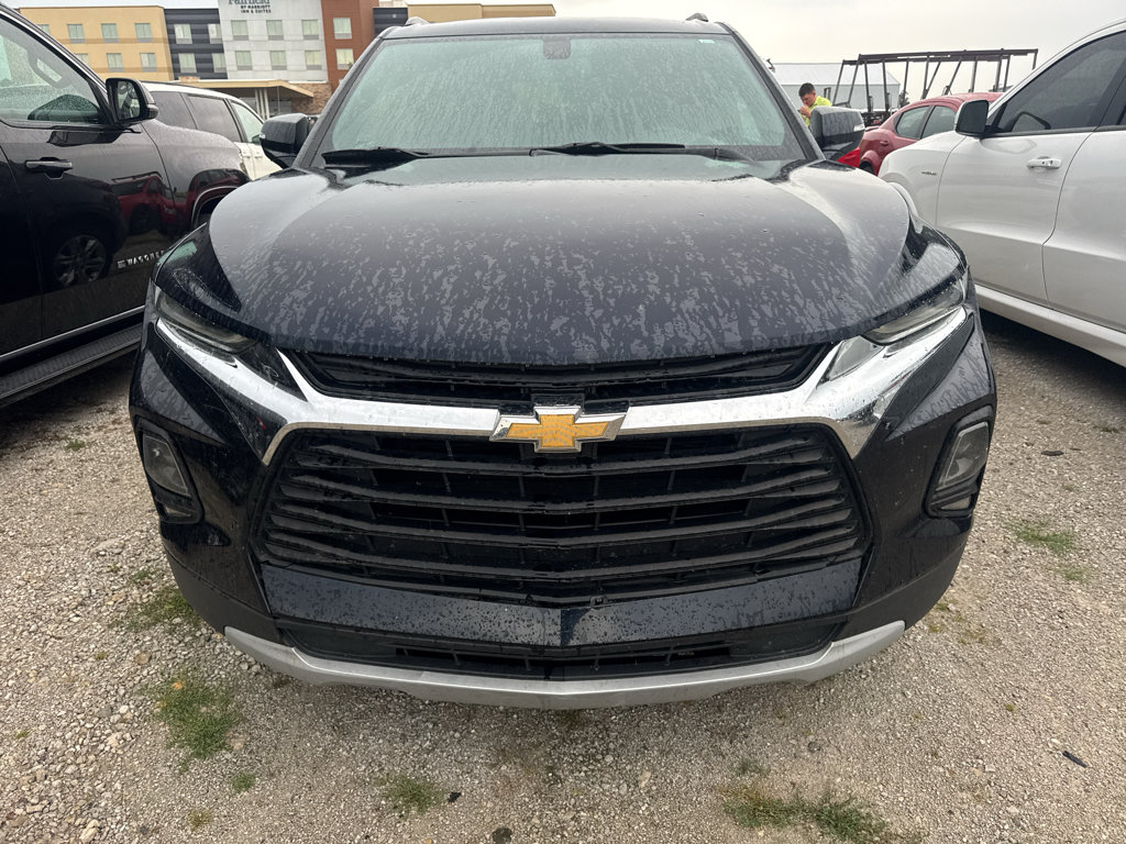 Used 2020 Chevrolet Blazer LT FWD image 2