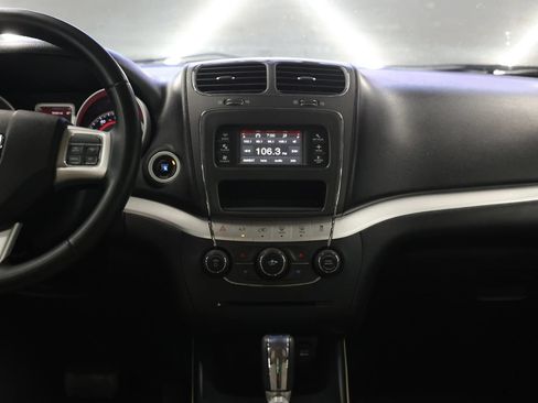 Used 2015 Dodge Journey American Value Package w/ Flexible Seating Group FWD image 30