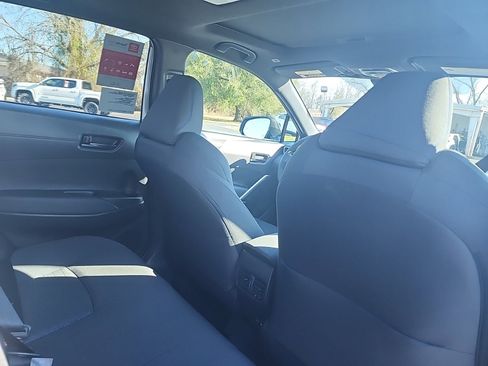 New 2025 Toyota Corolla Cross AWD Hybrid w/ Moonroof Package image 29