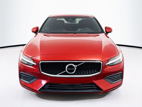 Used 2019 Volvo S60 T5 Momentum w/ Premium Package image 27