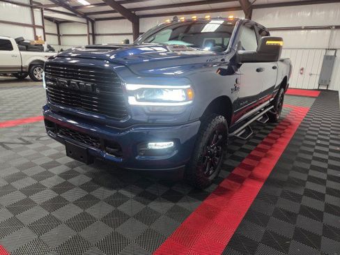 Used 2024 RAM 2500 Laramie w/ Night Edition AWD/4WD image 14