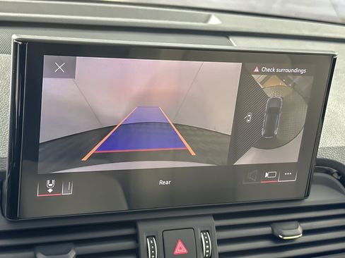 Used 2023 Audi Q5 2.0T Premium Plus w/ Premium Plus Package image 19