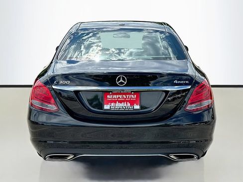 Used 2018 Mercedes-Benz C 300 4MATIC Sedan image 7