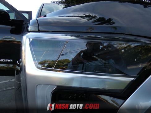 Used 2024 Toyota Tundra Limited w/ Power Package AWD/4WD image 74