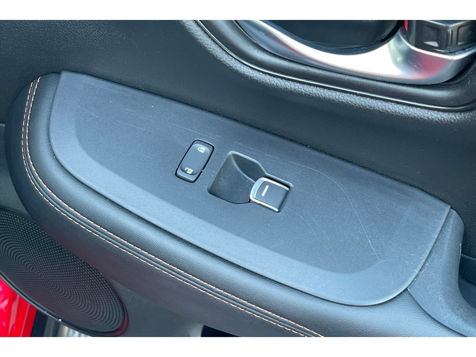 Certified 2025 Honda HR-V Sport image 21