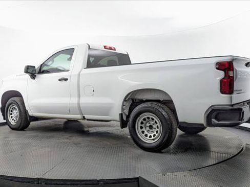 Used 2019 Chevrolet Silverado 1500 W/T w/ WT Convenience Package RWD image 3