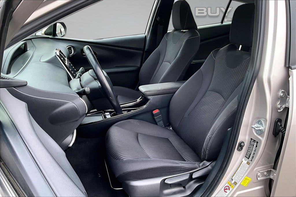 Used 2022 Toyota Prius Prime LE FWD image 23