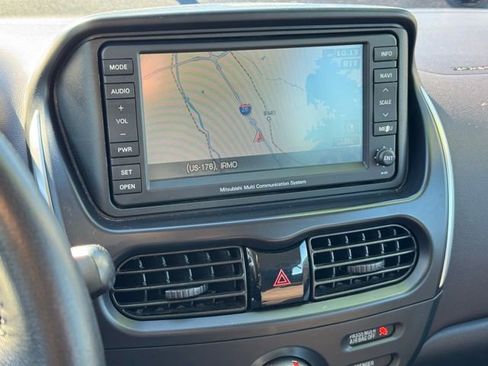 Used 2012 Mitsubishi i image 27