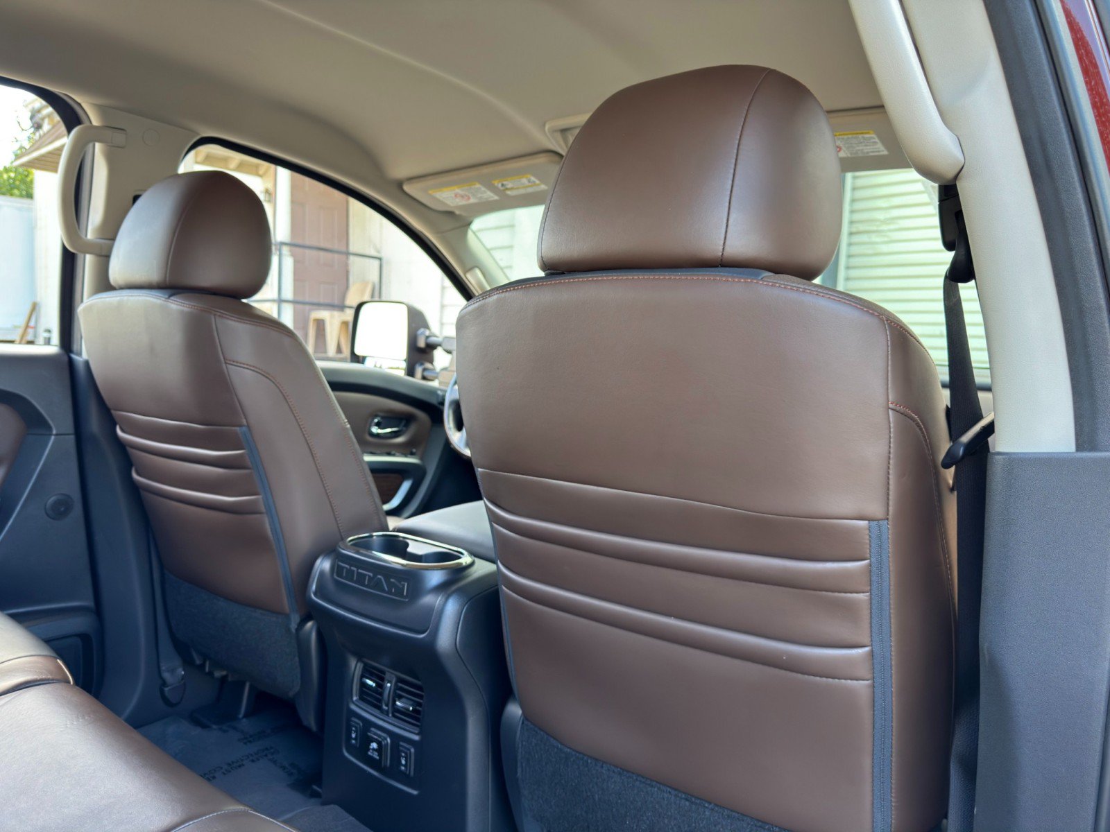 Used 2016 Nissan Titan Platinum Reserve RWD image 36