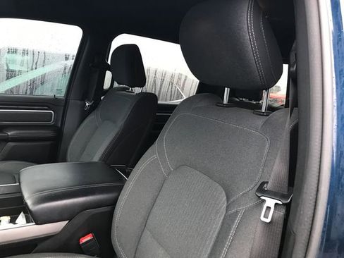 Used 2021 RAM 1500 Big Horn image 4