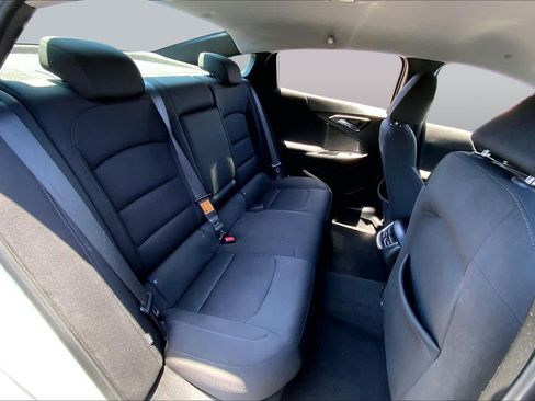 Used 2020 Chevrolet Malibu LT FWD image 20