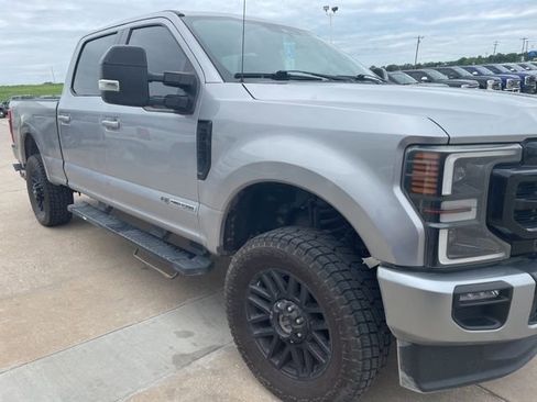 Used 2020 Ford F250 Lariat AWD/4WD image 4