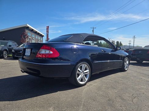 Used 2009 Mercedes-Benz CLK 350 Cabriolet image 24