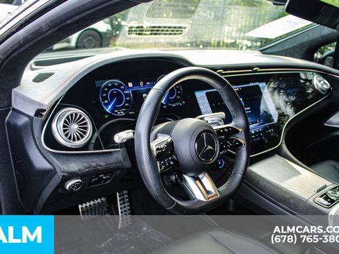 Used 2024 Mercedes-Benz EQS AMG 4MATIC image 18