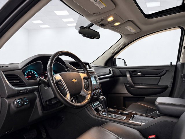 Used 2017 Chevrolet Traverse LT AWD/4WD image 13