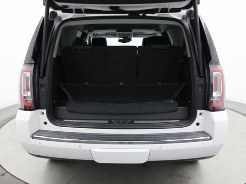 Used 2019 GMC Yukon Denali w/ Denali Ultimate Package RWD image 33