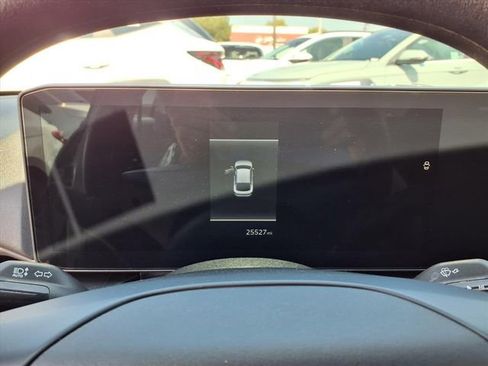 Used 2025 Kia K4 LXS image 15