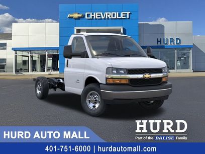 New 2025 Chevrolet Express 3500 w/ Power Convenience Package
