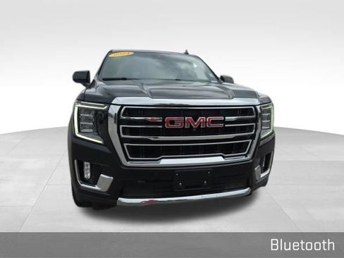 Used 2024 GMC Yukon XL SLT w/ SLT Luxury Package AWD/4WD image 3