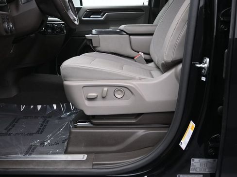 Used 2026 Chevrolet Silverado 1500 RST AWD/4WD image 22