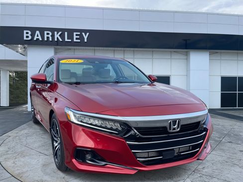 Used 2021 Honda Accord Touring image 1