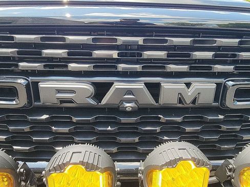 Used 2023 RAM 2500 Big Horn w/ Level 2 Equipment Group AWD/4WD image 30