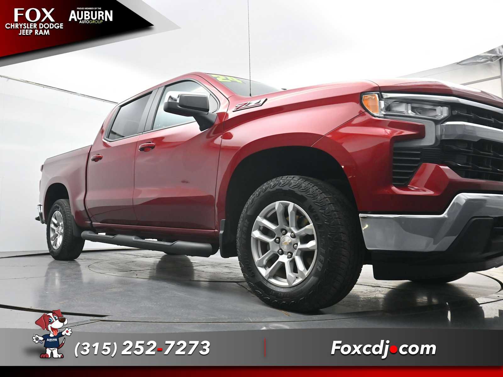 Used 2024 Chevrolet Silverado 1500 LT AWD/4WD image 19