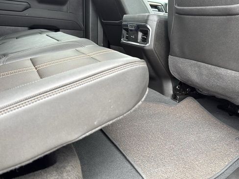 Used 2022 Chevrolet Silverado 1500 High Country w/ Technology Package image 27