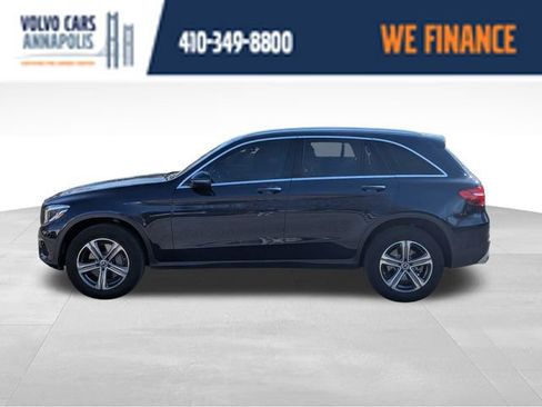Used 2019 Mercedes-Benz GLC 300 4MATIC image 4