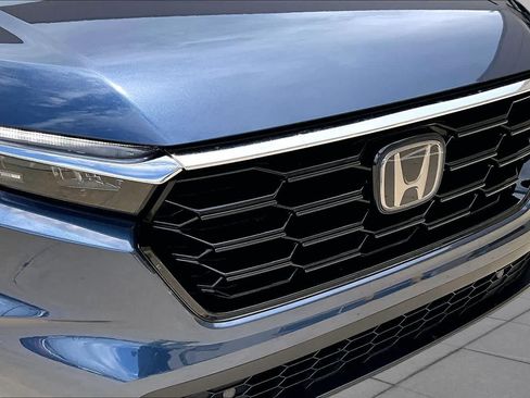 Used 2024 Honda CR-V EX-L image 28