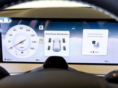 New 2026 Genesis GV70 2.5T Advanced image 12