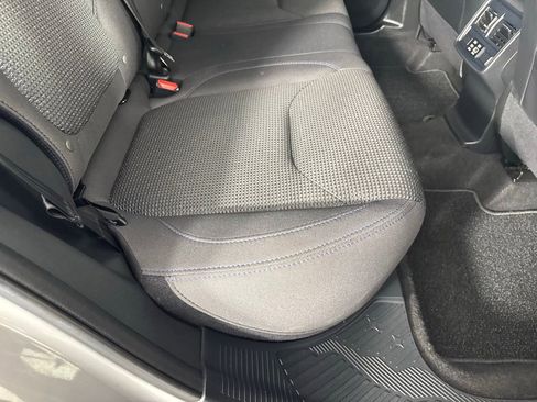 Used 2025 Subaru Forester Premium w/ Convenience Package #1 image 27