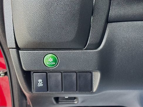 Used 2015 Honda Fit EX image 11