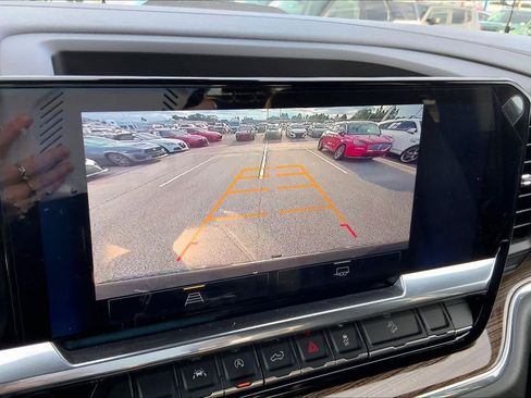 Used 2024 Chevrolet Silverado 1500 LT Trail Boss w/ LPO, Dark Essentials Package image 26