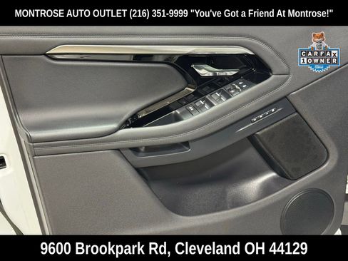 Used 2023 Land Rover Range Rover Evoque R-Dynamic SE image 11