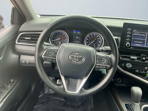 Used 2022 Toyota Camry LE w/ Carpet Mat Package (TMS) image 13