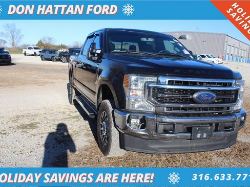 Used 2022 Ford F250 Lariat w/ Lariat Value Package image 3