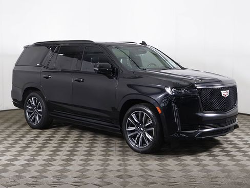Used 2023 Cadillac Escalade Sport Platinum AWD/4WD image 2