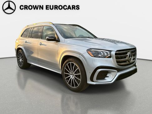 New 2026 Mercedes-Benz GLS 450 450 4MATIC SUV image 2