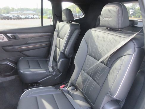 New 2026 Buick Enclave Avenir w/ Super Cruise Package image 14